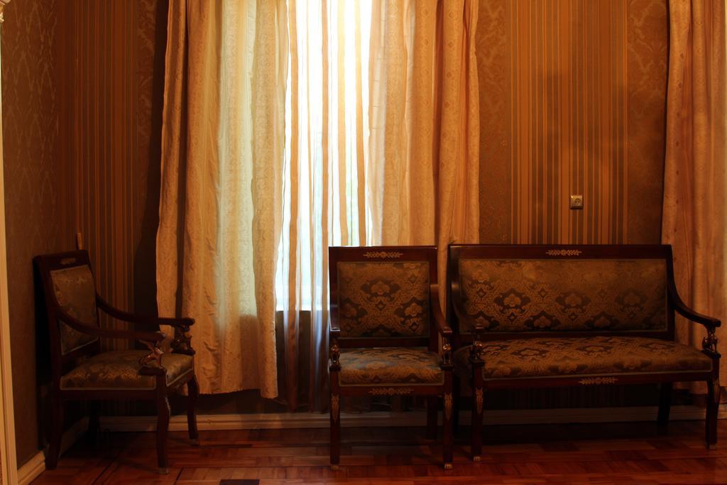 Guesthouse Panorama Kutaisi Bagian luar foto