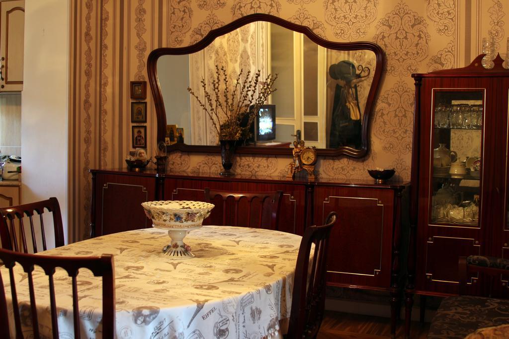 Guesthouse Panorama Kutaisi Bagian luar foto